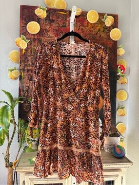 Hem & Thread Floral  Leopard Print V-Neck Long Sleeve Dress Size L